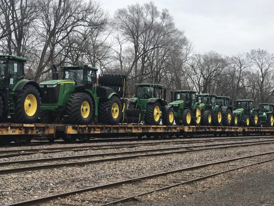John Deere factory floor — the environment where in-factory town halls and production meetings were held for shift employees